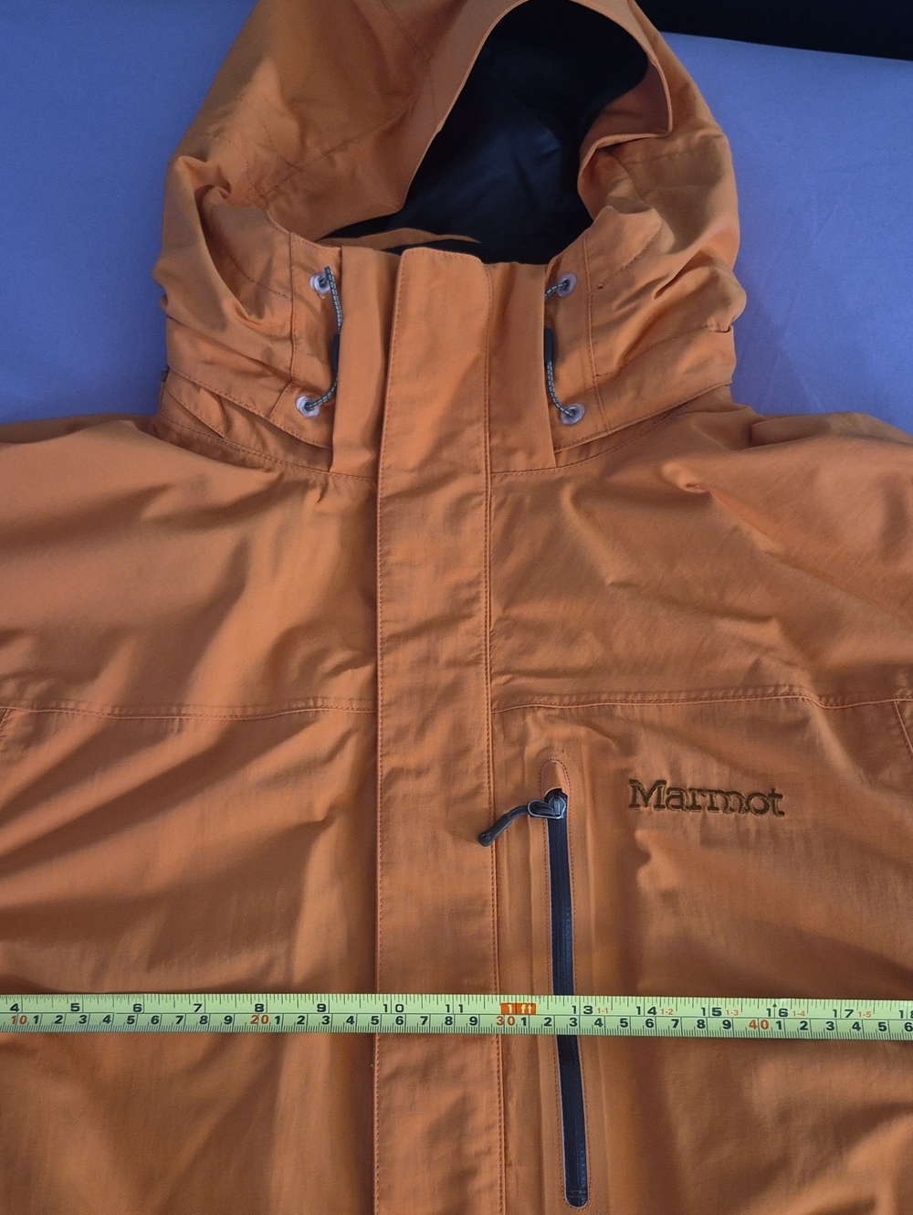 NWOT--Marmot Men's Hooded Waterproof Raincoat in Orange
